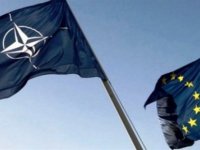 NATO ve AB'den Navalnıy'ın Zehirlenmesine Kınama