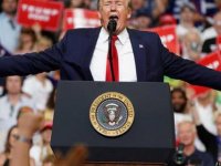ABD'de Başkanlık Seçimine 5 Gün Kala Trump Farkı Kapatıyor