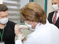 Erciyes Üniversitesinde Geliştirilen Kovid-19 Aşı Adayında İlk Doz Uygulandı
