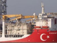 Türkiye'nin 3. Sondaj Gemisi Kanuni Karadeniz'e Uğurlandı