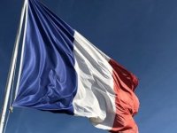 Fransa’da Mahkeme, Lise Öğrencilerine Yönelik ‘Ayrımcı Kimlik Kontrolü’ Nedeniyle Devleti Tazminata Mahkum Etti
