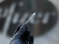 BioNTech-Pfizer aşısının AB'de 12-15 yaş grubu için değerlendirme süreci başladı