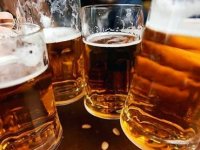 Danimarka barından 'çek bir koronavirüsü testi yanına da bedava bira' hizmeti