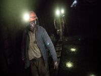 Yüzlerce işçi yeraltında mahsur