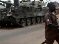 Afrika'nın "devi" Nijerya güvenlik sorunlarıyla boğuşuyor
