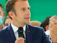 Macron'dan İngiltere'ye sert tepki: "Sinirlerimizle oynuyorlar"