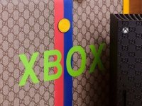 Gucci, orijinalinden 20 kat pahalı özel üretim Xbox Series X'i tanıttı