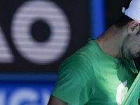 Sırp tenisçi Djokovic Avustralya'yı terk etti