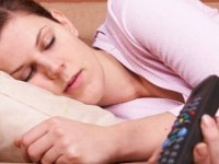 Uzmanlar Uyarıyor: Televizyon Karşısında Uyumak Dinlenmeye Engel Olabilir