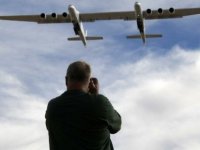 Dünyanın En Büyük Uçağı Roc Testte 4 Buçuk Saat Uçtu