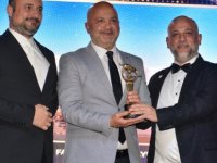 Kıbrıs Türk İş İnsanları Derneği’nin Düzenlediği 2. Altın Caretta Ödüllerinden Yakın Doğu Oluşumu’na 4 Ödül