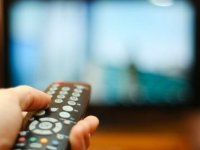 Uzun Süre Televizyon İzlemek Kan Pıhtılaşması Riskini Artırıyor