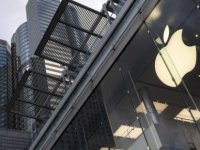 New York borsası sert düşüşle kapandı (Apple 154 milyar dolar eridi)