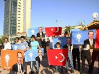 Erbil'de Başbakan Erdoğan'a destek gösterisi