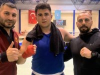 YDÜ Öğrencisi Serkan Demirkol Türkiye Üniversiteler Arası Boks Şampiyonası’nda Çeyrek Finalde