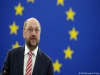 Schulz: Yunan bankalarının açılması tehlikeli