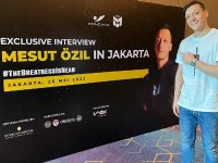 Mesut Özil’den Endonezya’da 100 milyon dolarlık anlaşma!