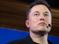 Elon Musk, Tesla'nın 3 milyondan fazla araba yaptığını açıkladı