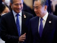 Çinli bakan Japon mevkidaşıyla görüşmesini iptal etti