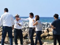 Tarım Bakanı Oğuz Kayalar Balıkçı Barınağı’nda incelemelerde bulundu