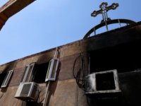 Mısır'da kilisede yangın: 41 kişi hayatını kaybetti