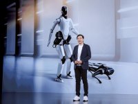 Xiaomi ilk insansı robotu CyberOne'ı tanıttı: 45 insani duyguyu anlayabiliyor