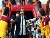 Galatasaray'da istifa depremi!