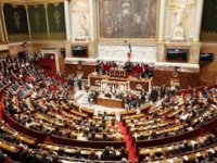 Fransa’da milletvekillerinin tasarruf önerileri dalga konusu oldu