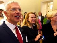Letonya’da Başbakan Karins’in partisi seçimi kazandı