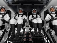 SpaceX, Uluslararası Uzay İstasyonu’na 3 astronot ve 1 kozmonot gönderdi
