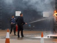 İngiltere'de göçmenlik merkezine molotofkokteylli saldırı