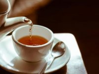 Demans ve Alzheimer için etkili… Araştırmacılar “günde iki fincan çay” diyor