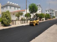 Girne’de asfalt çalışmaları sürüyor