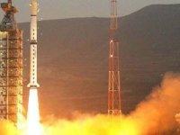 Çin, "Şiyan-21" uydusunu fırlattı