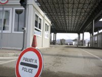 Priştine-Belgrat gerginliği düşüyor; Kosova, Sırbistan ile en büyük sınır kapısını yeniden açtı