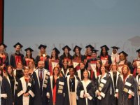 Yakın Doğu Üniversitesi’nde 2022-2023 güz dönemi mezuniyet coşkusu yaşadı