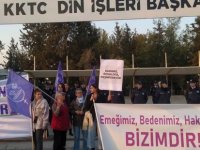 40 örgütten Ahmet Ünsal'a ve Kıbrıs Gazetesi'ne tepki eylemi