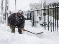 Yunanistan soğuk hava koşullarının etkisi altına girdi