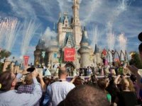 Walt Disney eğlence merkezinin ‘özerkliği’ feshedildi