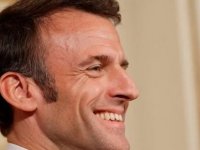 Macron soruları ChatGPT ile cevapladı