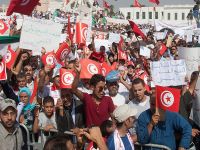 Devrimin iki farklı yüzü: Mısır ve Tunus