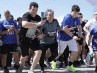 Long Beach Run Koşusu, sporcuların ve katılımcıların kalbini kazandı