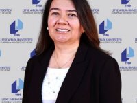 LAÜ Hemşirelik Yüksekokulu Müdürü Prof. Dr. Meral Demiralp, Dünya Hemşireler Günü’nü kutladı