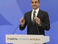 Yunanistan'da hükümeti kurma görevi Başbakan Miçotakis'e verildi