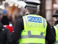 İngiltere’de polise yeni yetki kararı halkı sokağa döktü