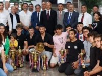 Tatar: Gençlerimizin ortaya koyduğu başarılarla gurur duyuyoruz