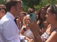 Macron’un, oğlu iş bulamayan anneyle konuşmasına tepki yağıyor