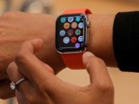 Apple Watch ‘büyük bir tasarım süreci’nden geçiyor