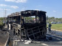 Ayia Napa'da otobüs alev aldı, yolcular güvenli bir şekilde tahliye edildi