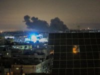 İsrail'in gece boyunca Gazze'ye düzenlediği hava saldırılarında 24 kişi öldü